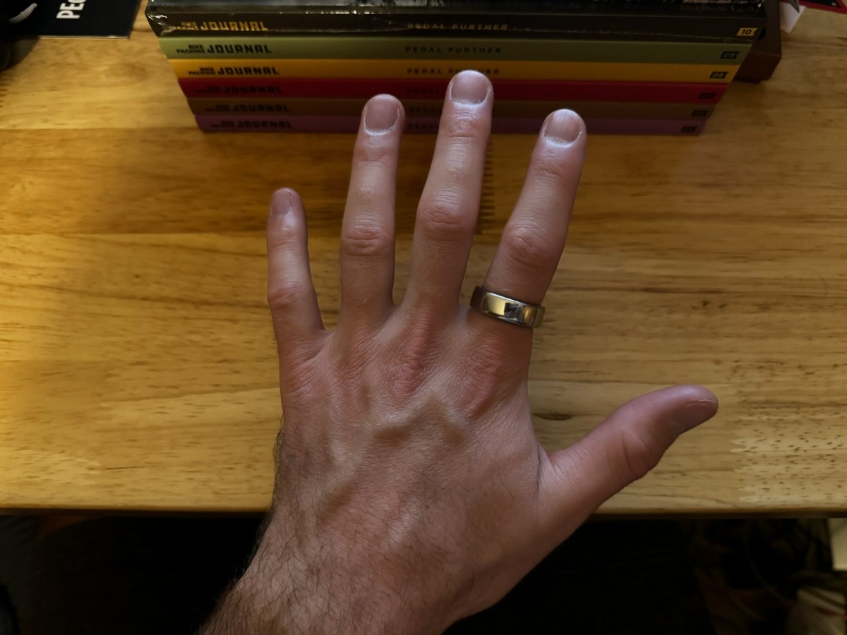 the-oura-ring-an-elegant-approach-to-daily-health-tracking-men-s
