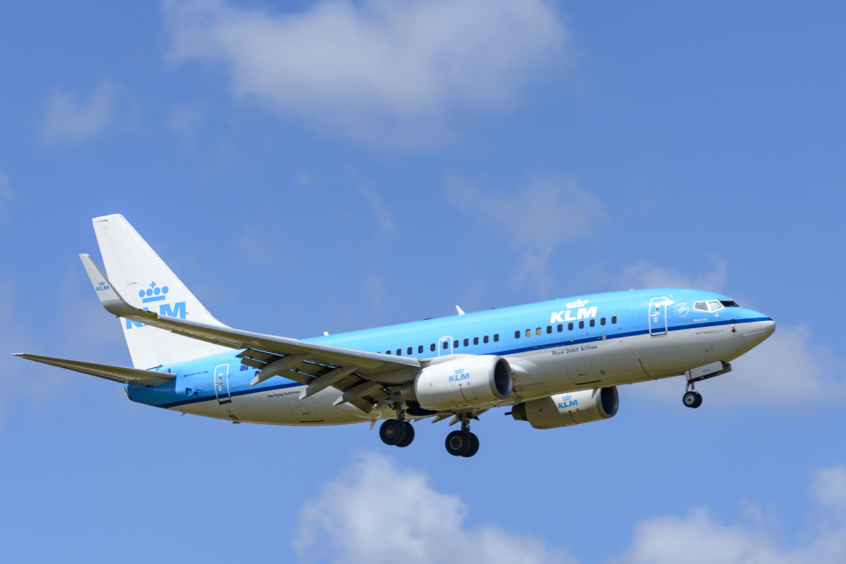 Klm left item on plane shop