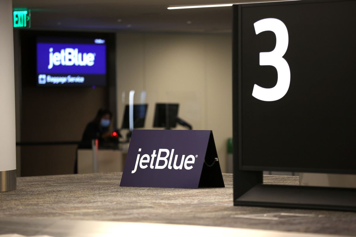 Jetblue baggage 2025
