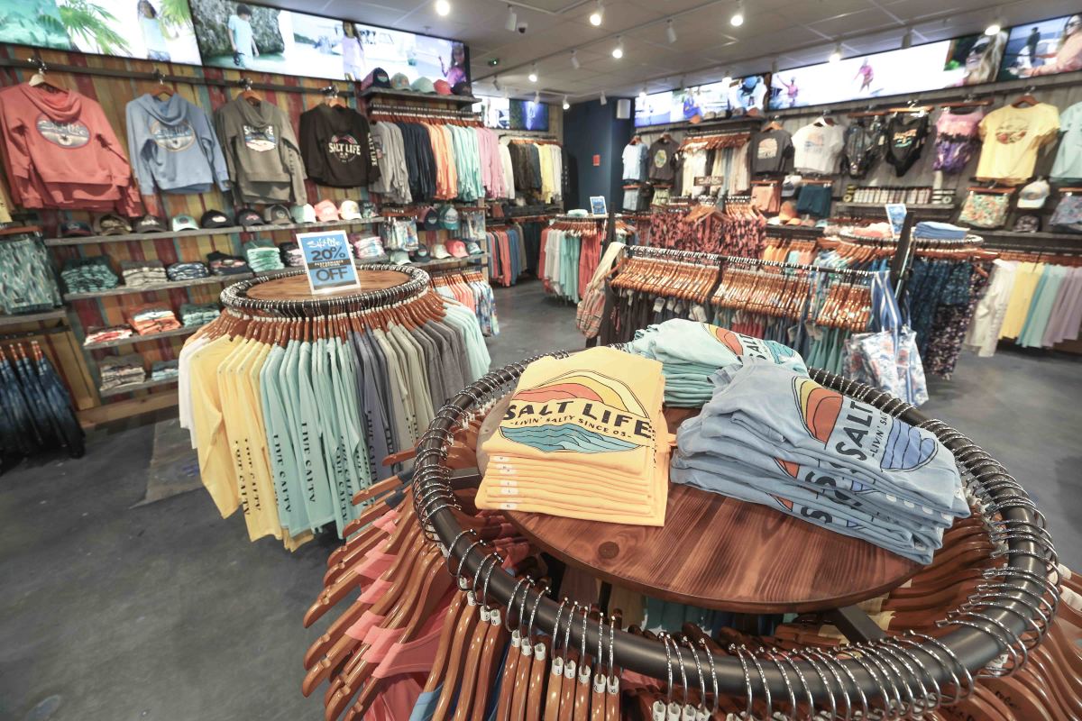Salt Life Announces Closure, Liquidation of Retail Stores Amid