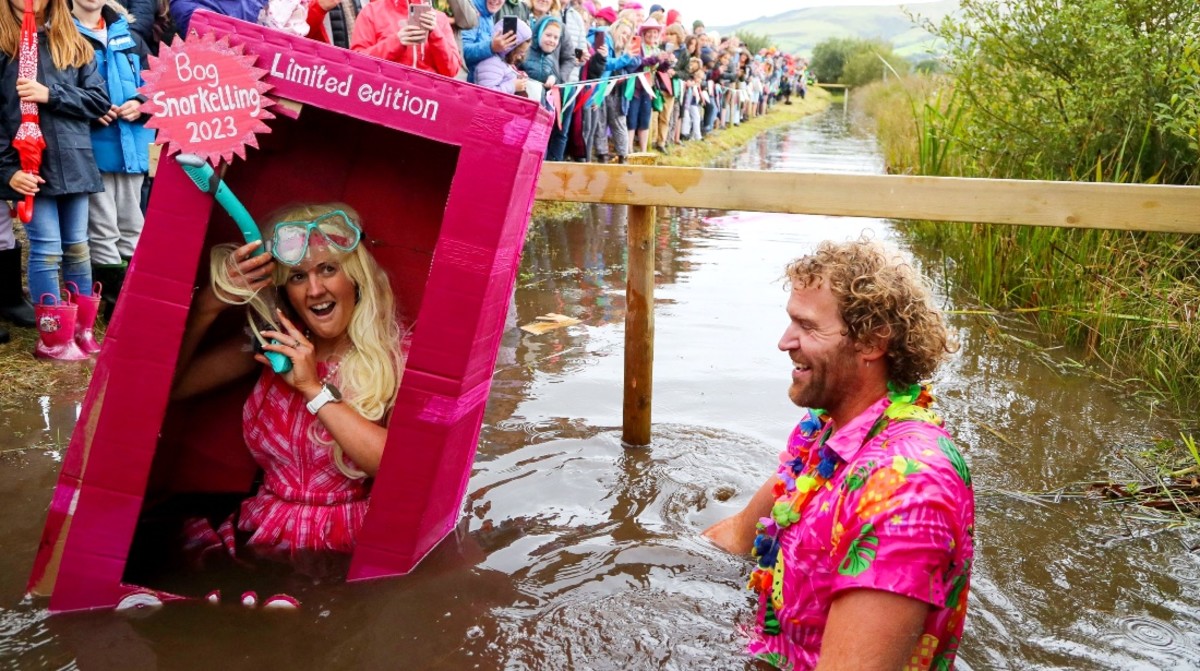 Annual World Bog Snorkeling Championship Held Men's Journal