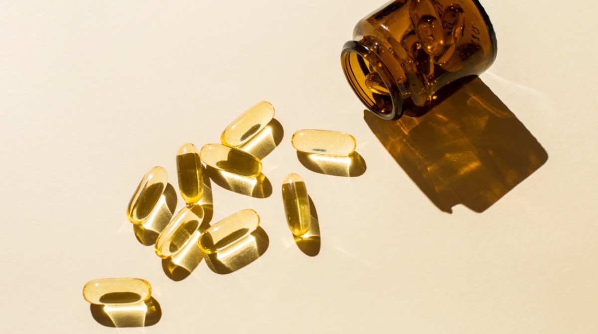 Fish Oil Supplement Benefits May Be Exaggerated, Study Finds Men's