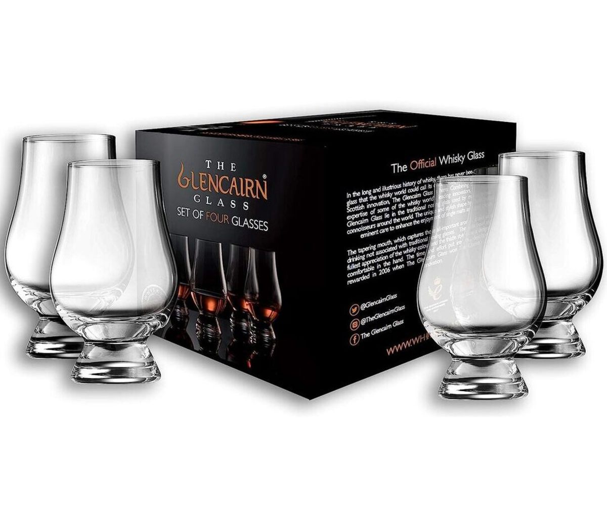 Attractive Highball Glasses with Square Bottom Clear Heavy Base