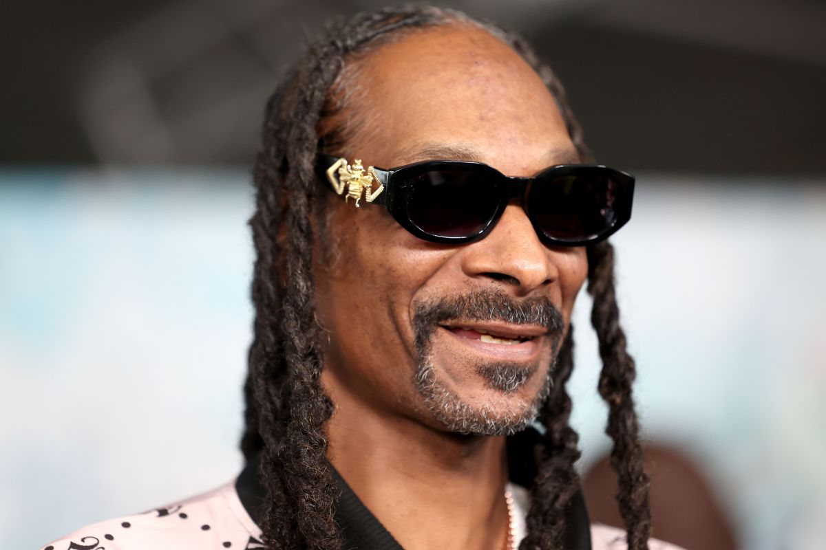 Snoop Dogg Isn't a Fan of His Own Alcohol Brands - Men's Journal