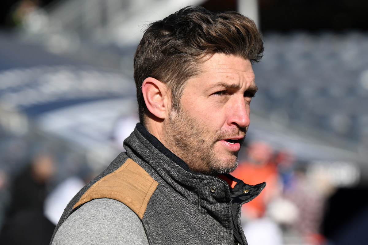 Jay Cutler Debuts New Girlfriend on Instagram, May Look Familiar Men