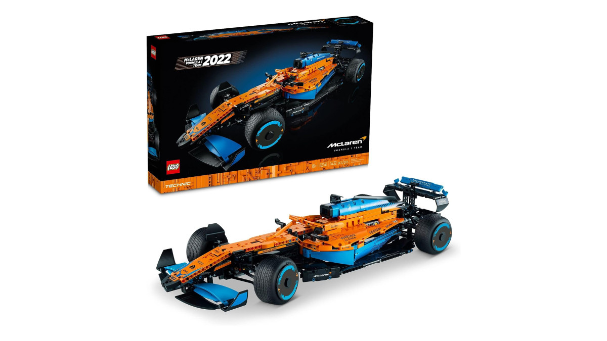 LEGO Technic McLaren Formula 1 2022 Race Car Model Set 42141