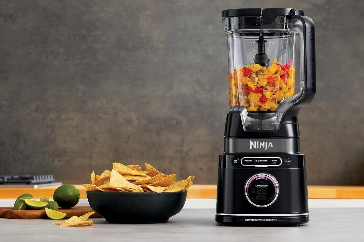 This Ninja Foodi Blender Is The Most Powerful Smoothie Maker We've