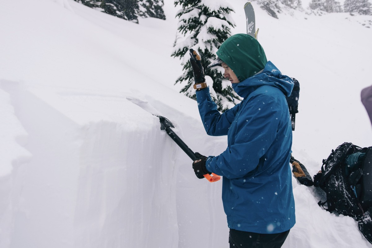 Avalanches shovels Ortovox Pro Light