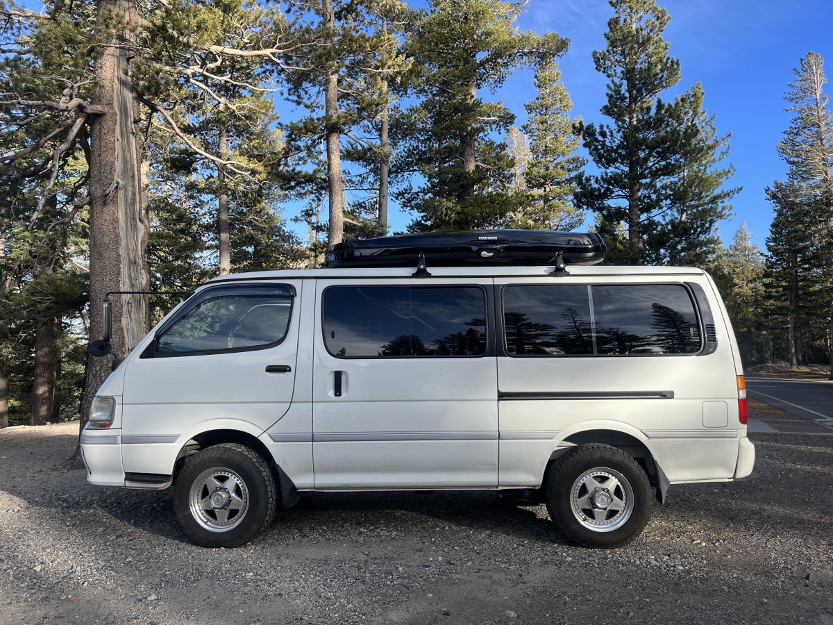 Largest yakima cargo box discount