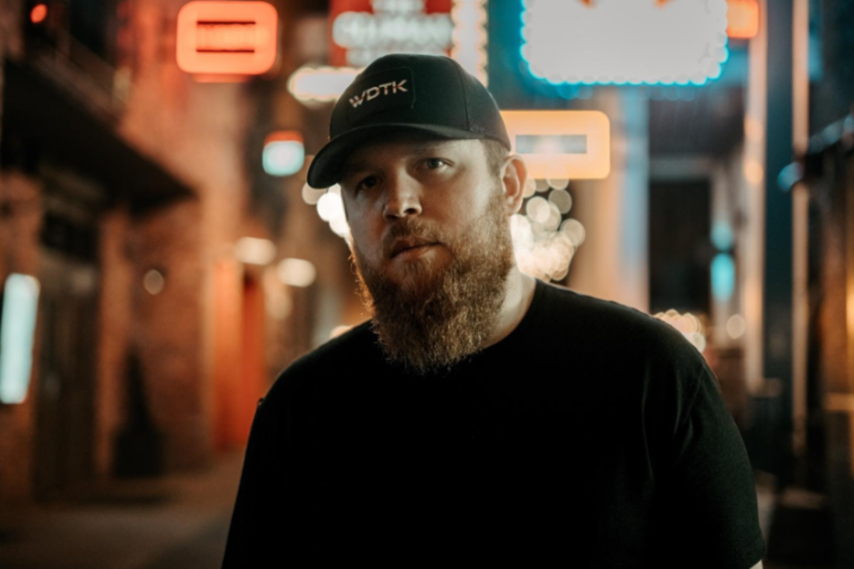 Breakout CountryRock Star Tyler Braden Launches Real Friends Tour 2024