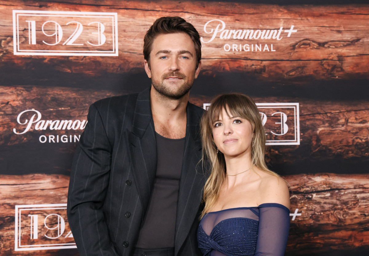 How Brandon Sklenar Met His Girlfriend, Courtney Salviolo How Brandon Sklenar Met His Girlfriend, Courtney Salviolo