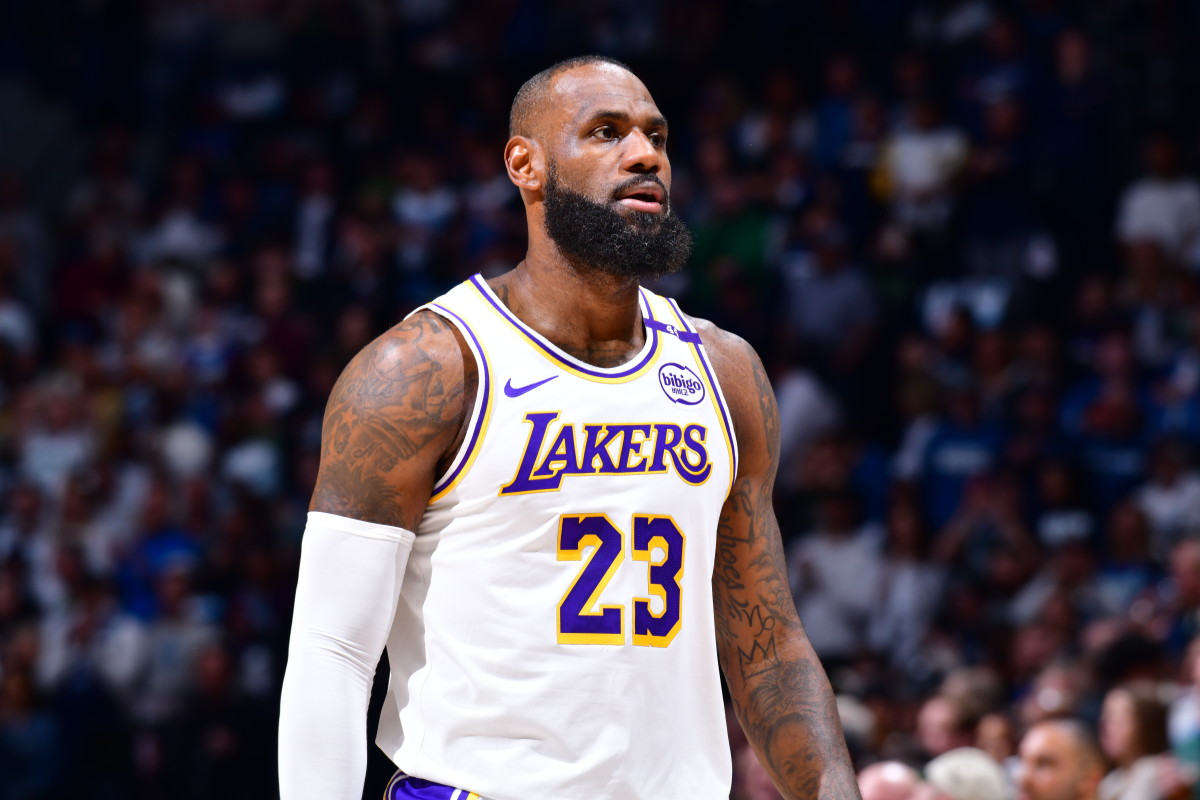 LeBron James Sends Caitlin Clark 10-Word Message