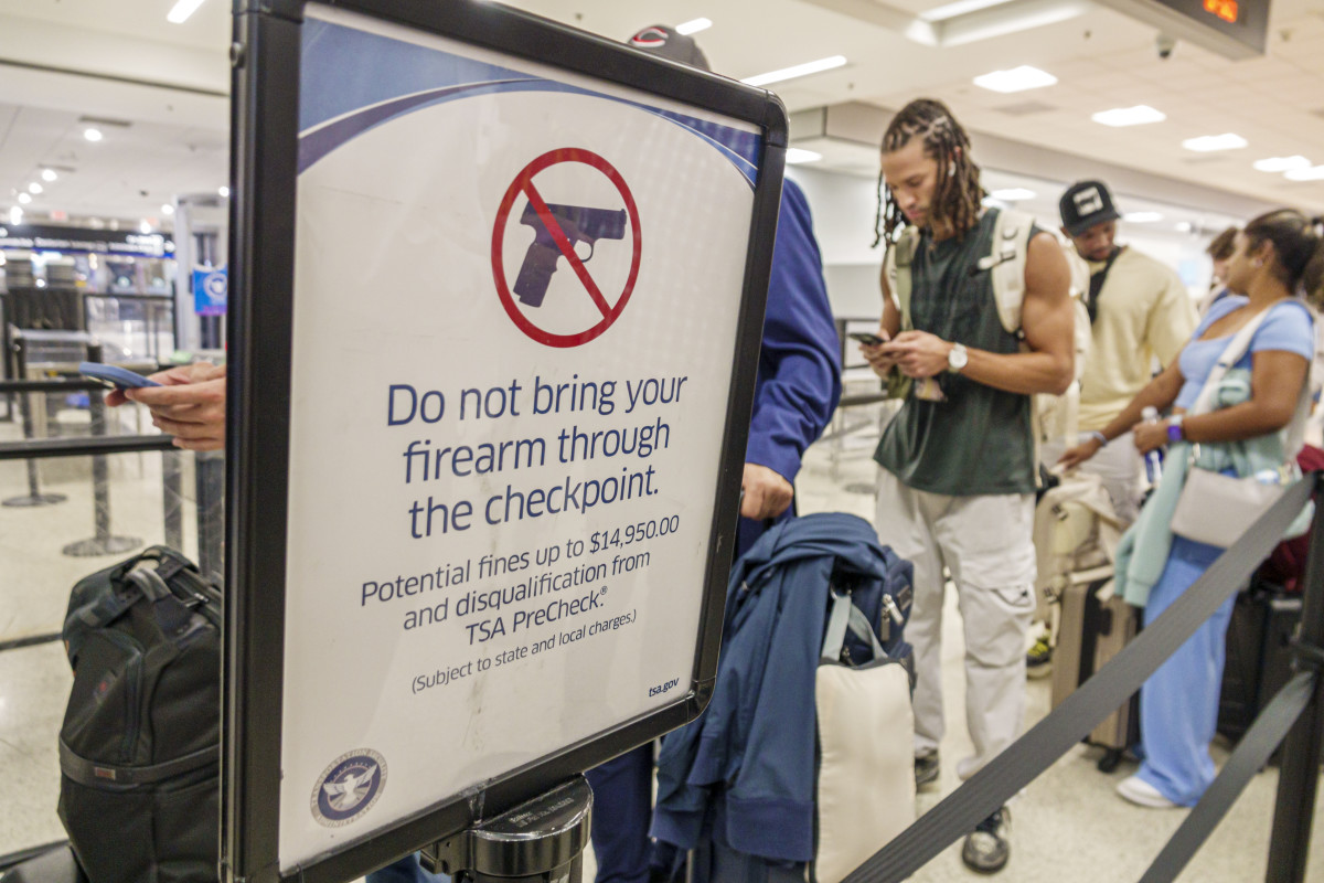 Head of U.S. Airport Security Not Ruling Out Major Change