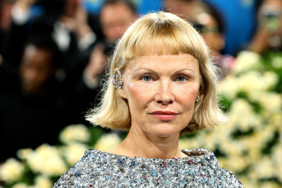 Pamela Anderson Turns Heads with Bold New Hairdo at Met Gala