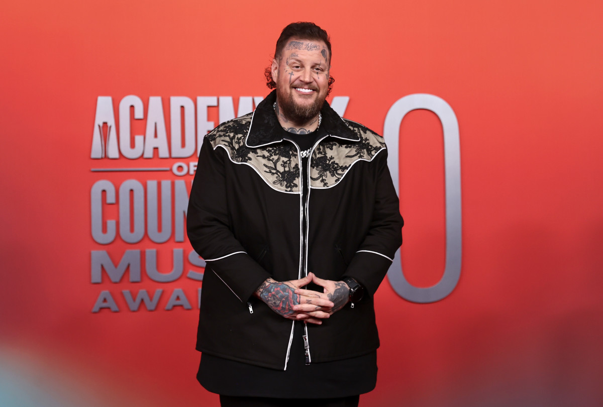 FRISCO, TEXAS - MAY 08: EDITORIAL USE ONLY. Jelly Roll attends the 60th Academy of Country Music Awards at Omni Frisco Hotel at The Star on May 08, 2025 in Frisco, Texas. (Photo by Omar Vega/WireImage)