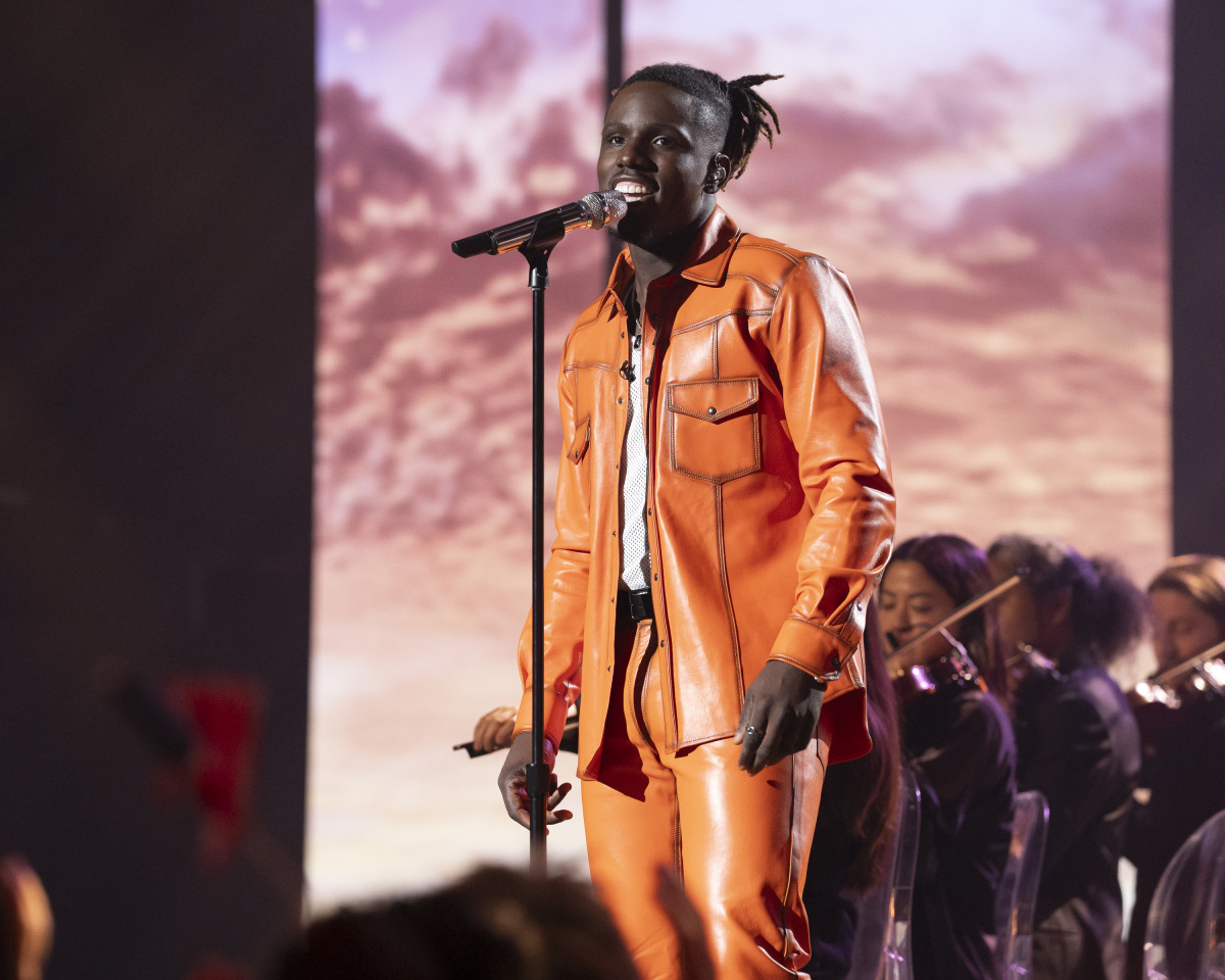 Jamal Roberts and John Foster's Emotional Final 'American Idol' Moments