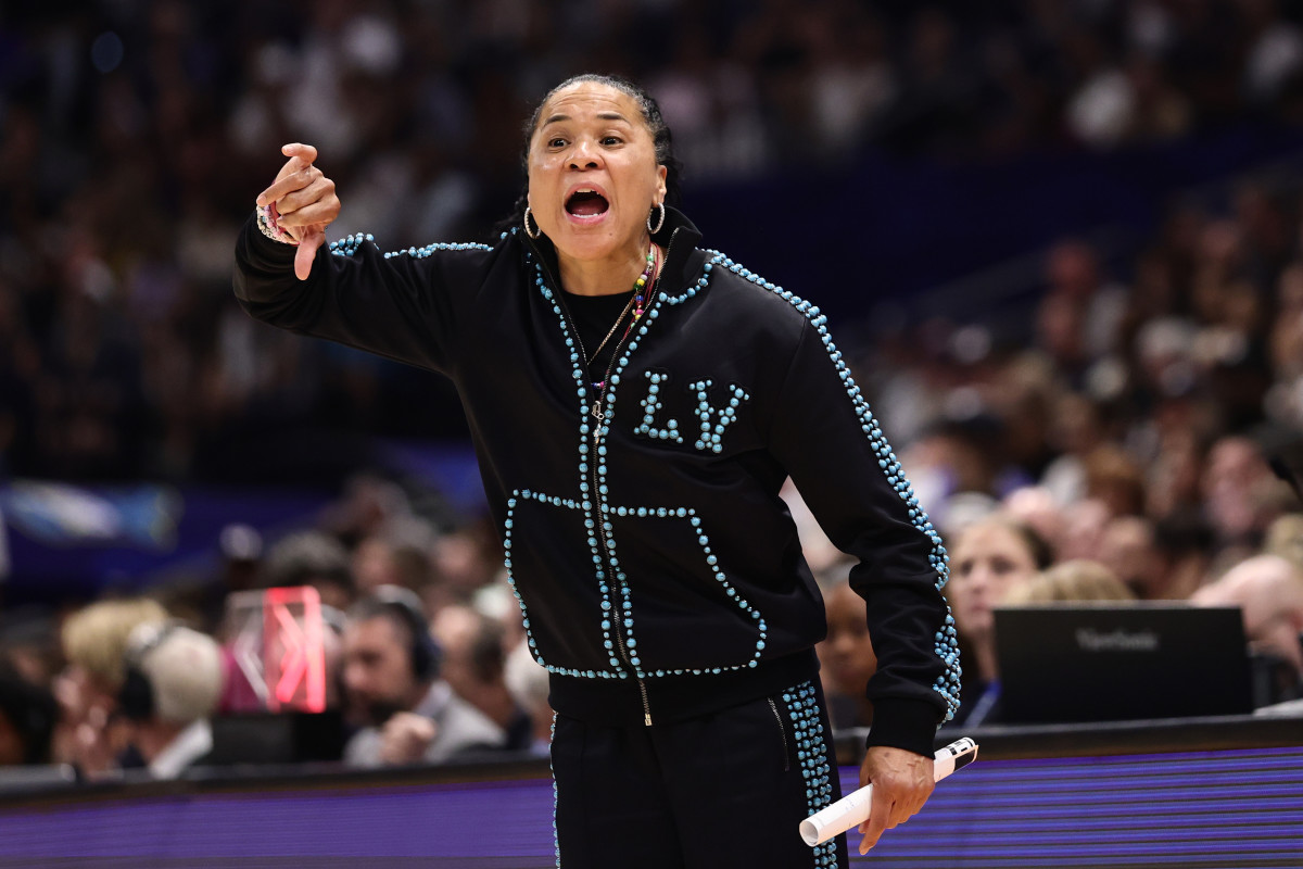 Dawn Staley Takes Side In Caitlin Clark, Angel Reese Drama