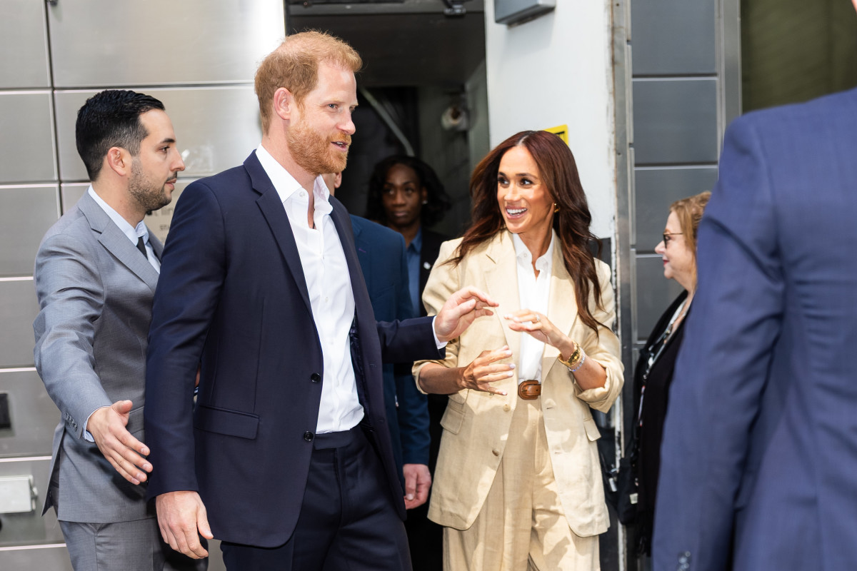 Prince Harry, Meghan Markle Raise Eyebrows With 'Beyond Belief' Move