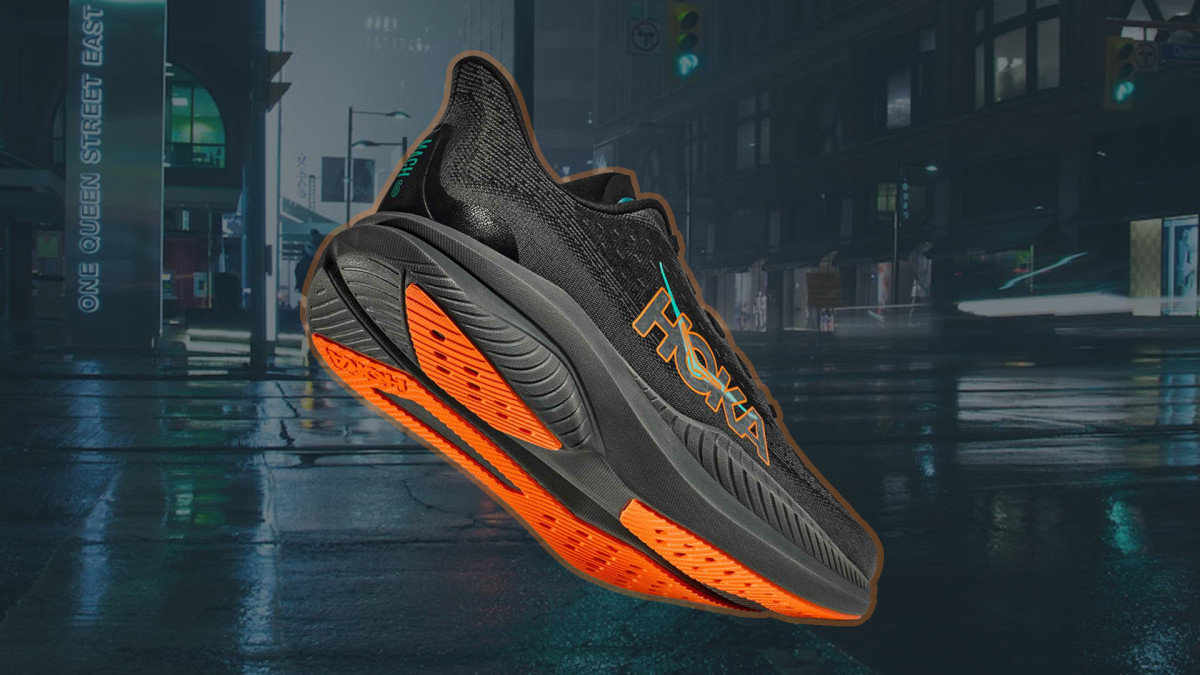 Hoka Mach 6 Running Shoes Are a Very Rare 30% Off Right Now