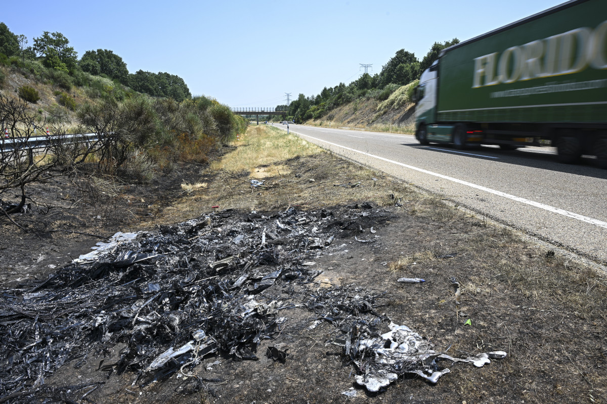 General view of the crash site where Liverpool FC player Diogo Jota and his brother André Silva lost their lives, showing the wreckage of the Lamborghini Huracan at kilometre 65 of the A-52, near the town of Cernadilla, close to Zamora, Spain.