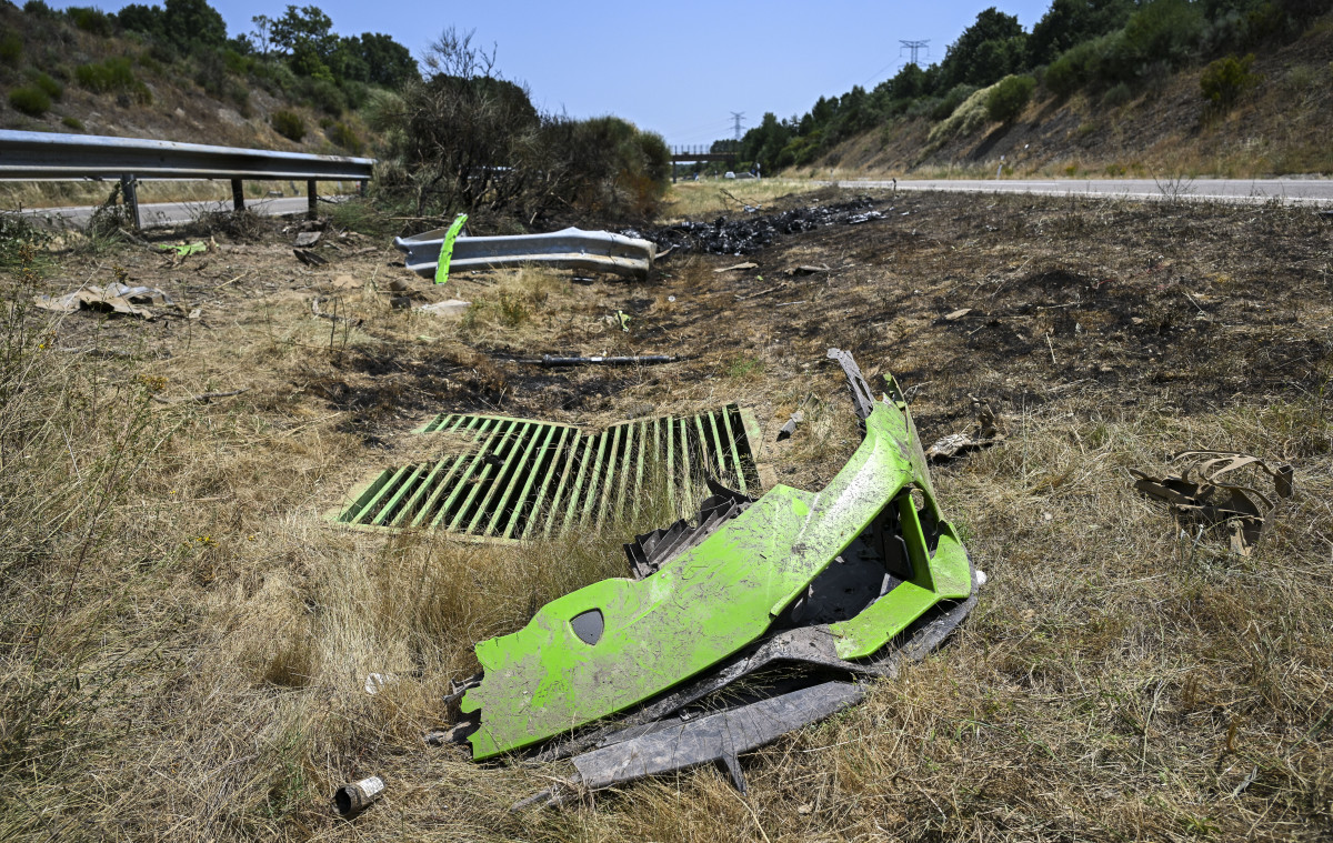 https://www.mensjournal.com/.image/t_share/MjE2MDgwMDM0OTc5MzkwODMx/liverpool-fc-player-diogo-jota-dies-in-car-crash-in-zamora-spain.jpg