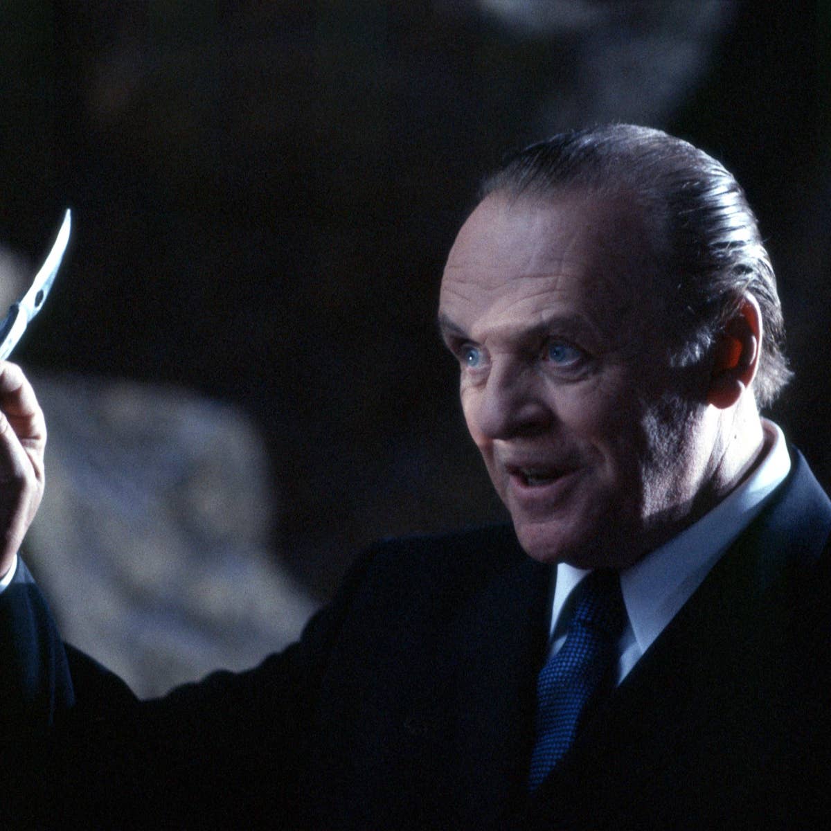 Hollywood Legend Roasts Viral Beauty Product in Perfect Deadpan