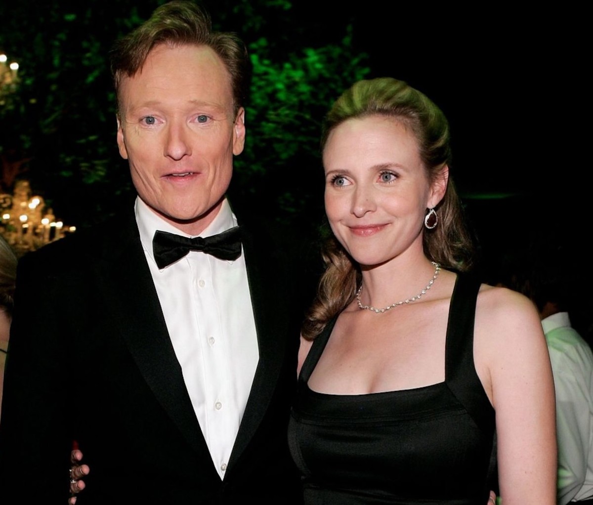 LOS ANGELES - AUGUST 27: Host Conan O'Brien and his wife Liza Powel attends the Governor's Ball after the 58th Annual Primetime Emmy Awards at the Shrine Auditorium on August 27, 2006 in Los Angeles, California. (Photo by Vince Bucci/Getty Images)