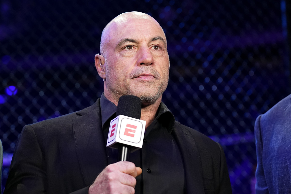 Joe Rogan Makes His Thoughts on Kanye West Very Clear