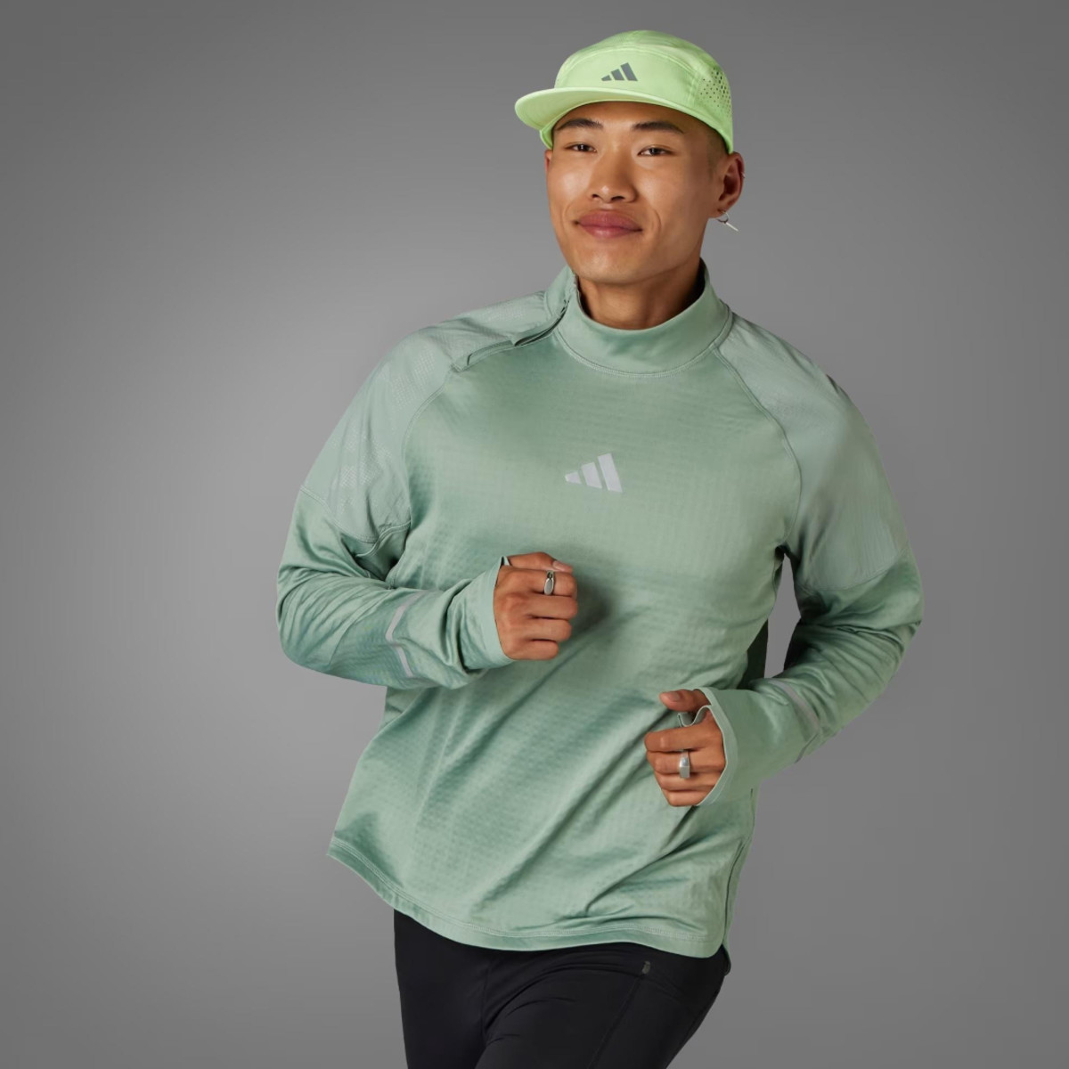 みき様❤️adidas♡ほぼ未使用 サラサラ冷たい冷んやりTOPSランニングウェア This 'Lightweight' Adidas Running Shirt Is 50% Off Right Now