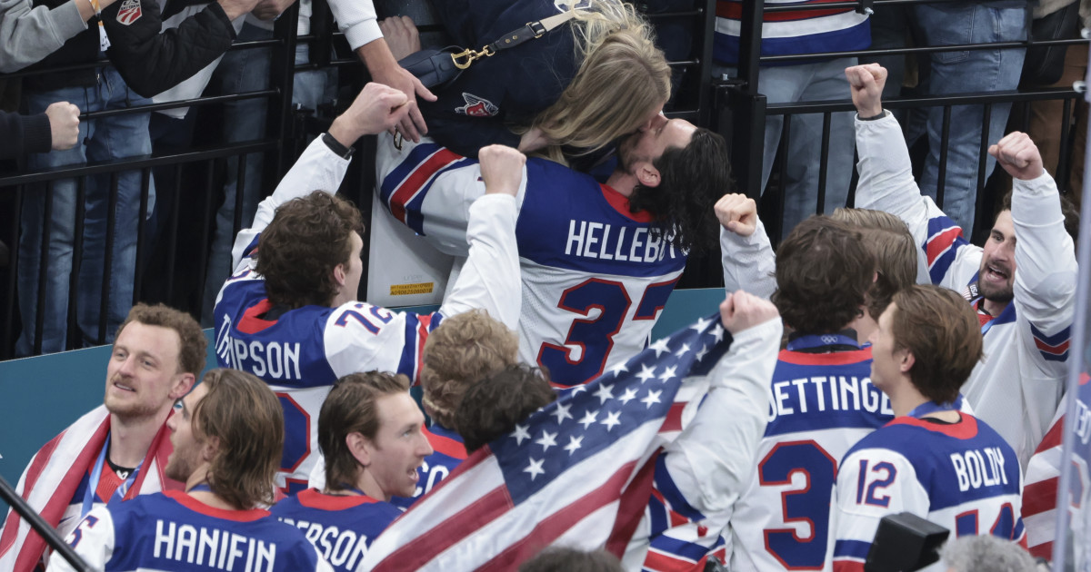 Connor Hellebuyck, Wife Andrea Celebrated Gold Medal With a Kiss - Men ...