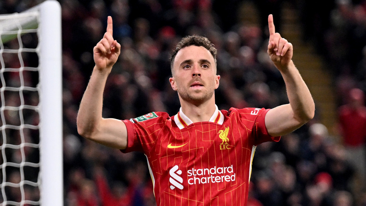 liverpool-v-west-ham-united-