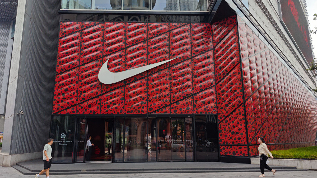 nike in store release