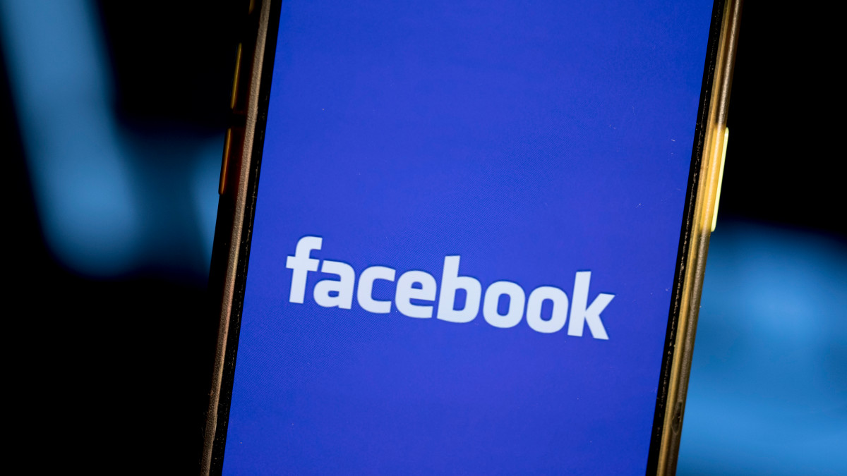 Facebook is Changing to Look More Like Instagram - Why Meta's Plan Doesn't Fix The Real Problem