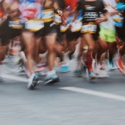 Most Runners Ignore These Two "Tight" Spots Until They’re Sidelined. This Is the Podiatrist-Approved Way to Spot the Warning Signs