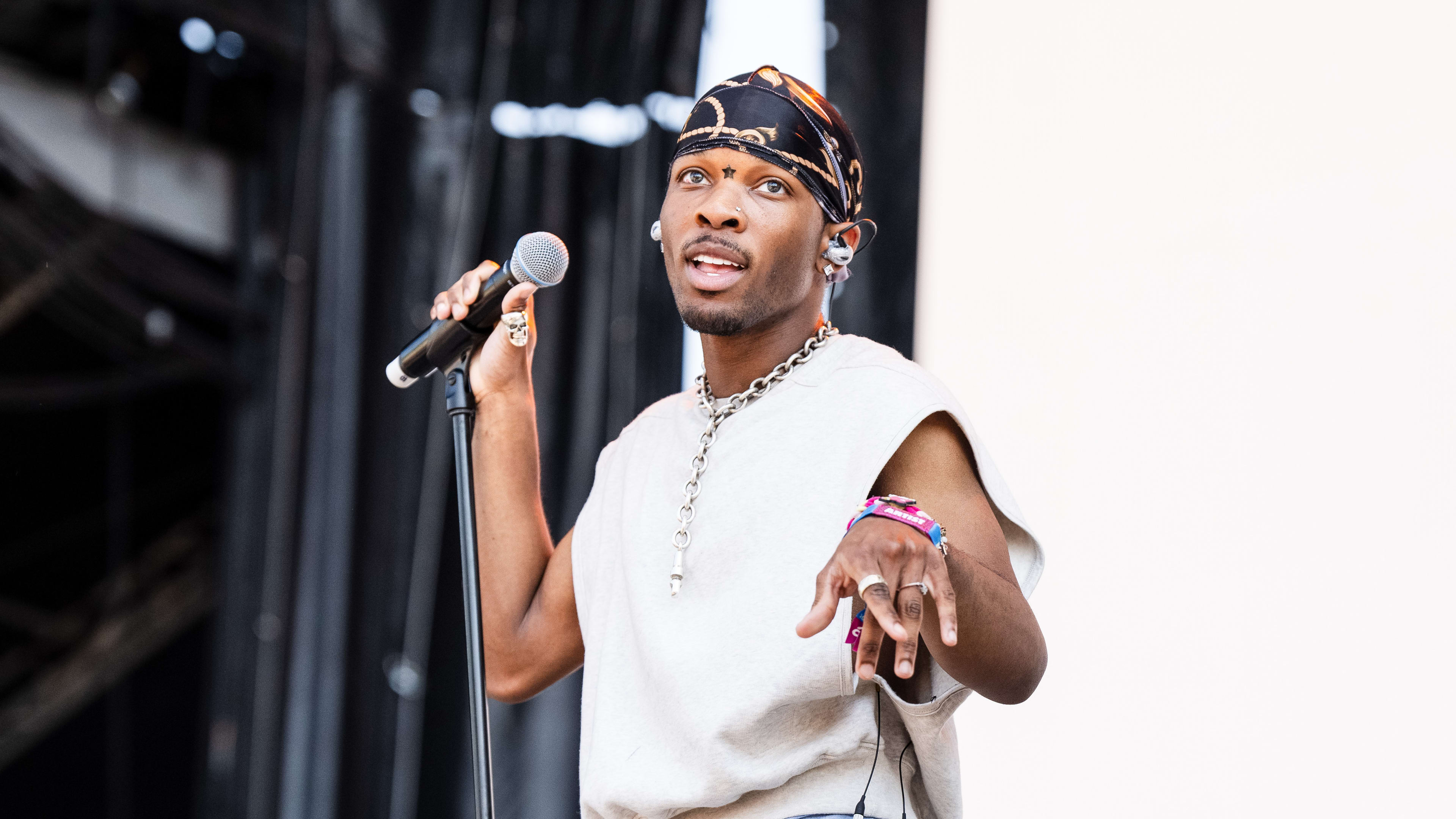 Investigators Make Heartbreaking Discovery on Body Found in D4vd's Tesla - Men's Journal