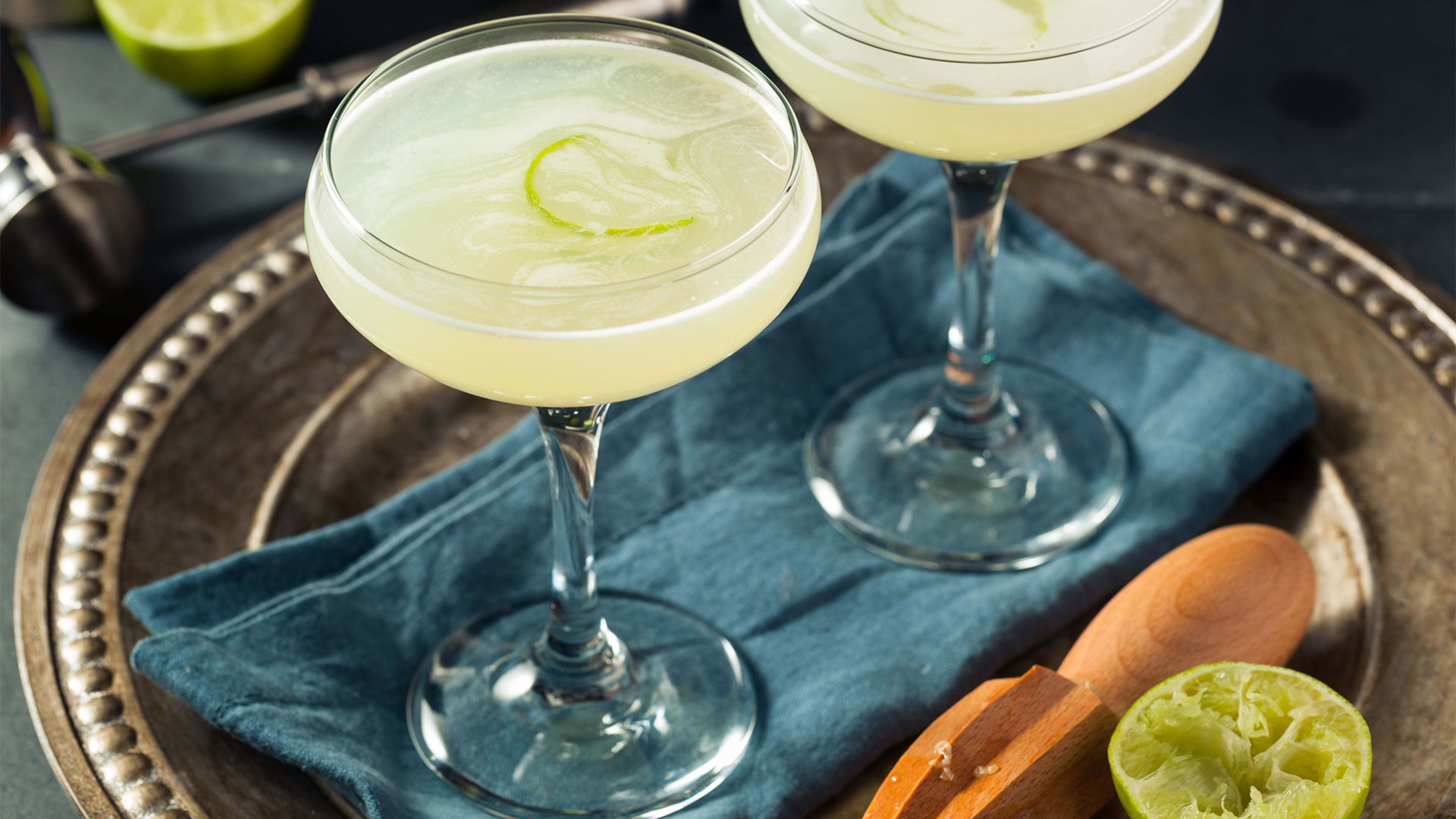 Army & Navy Cocktail: Recipe and Origin Story - Men's Journal