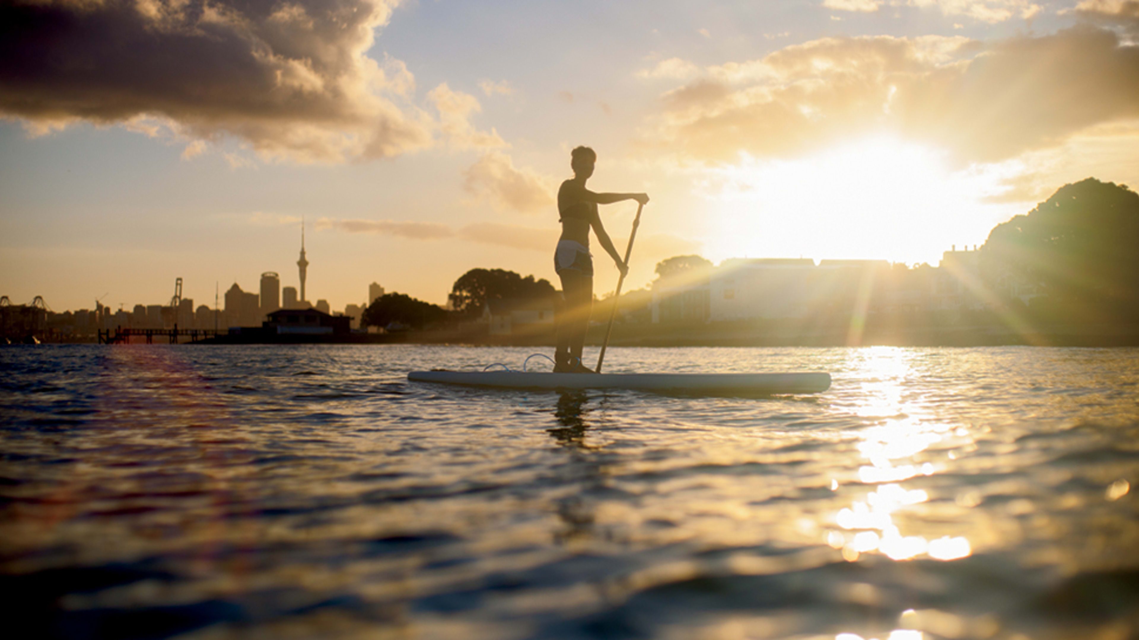 A Standup Paddler's Take on Visiting Aukland, New Zealand - Men's Journal, image size:3840x2160