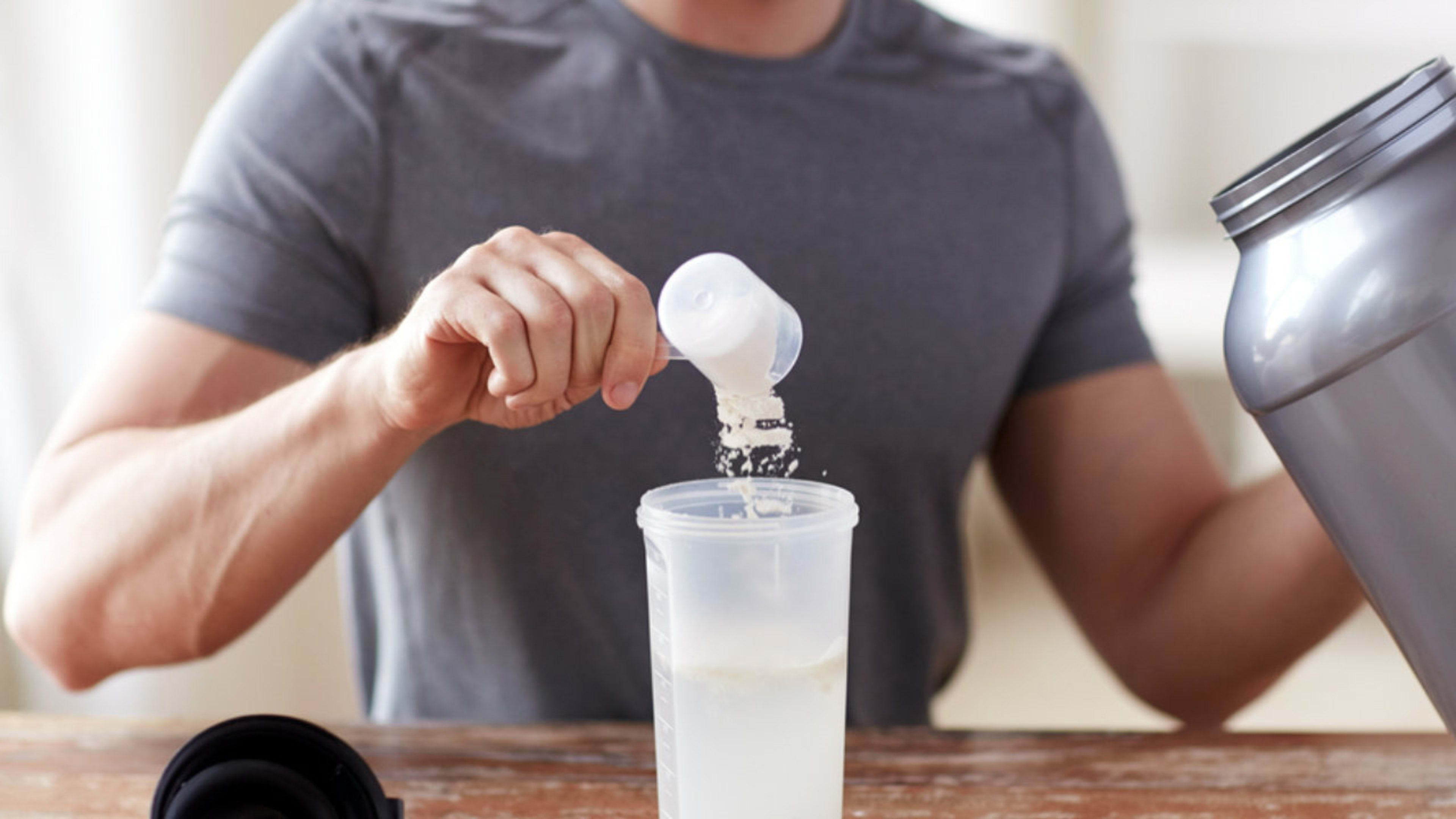 6 reasons you should be using whey protein - Men's Journal