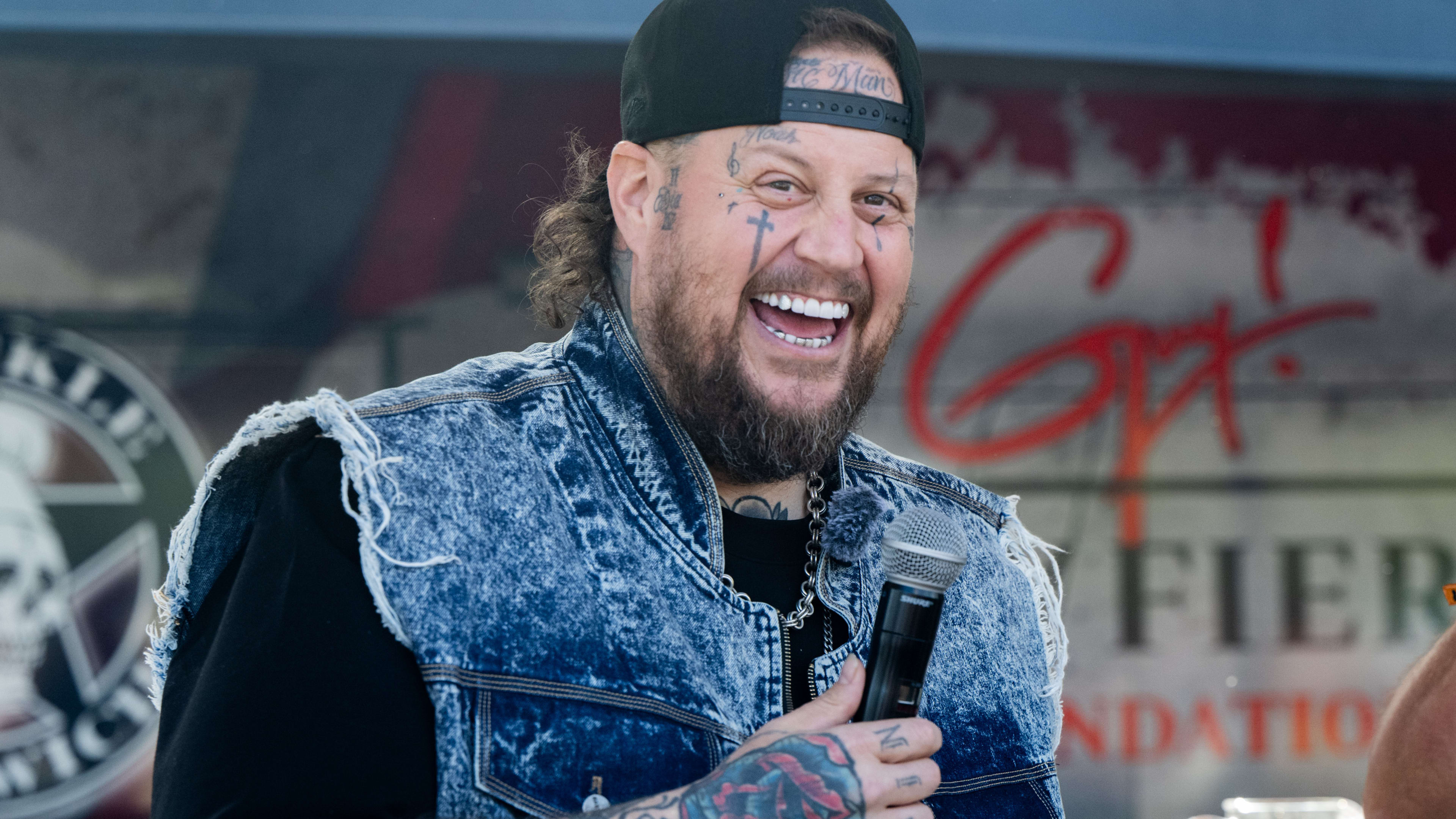 Jelly Roll Sends Clear Message Following 'Biggest Night' of His Life -  Men's Journal