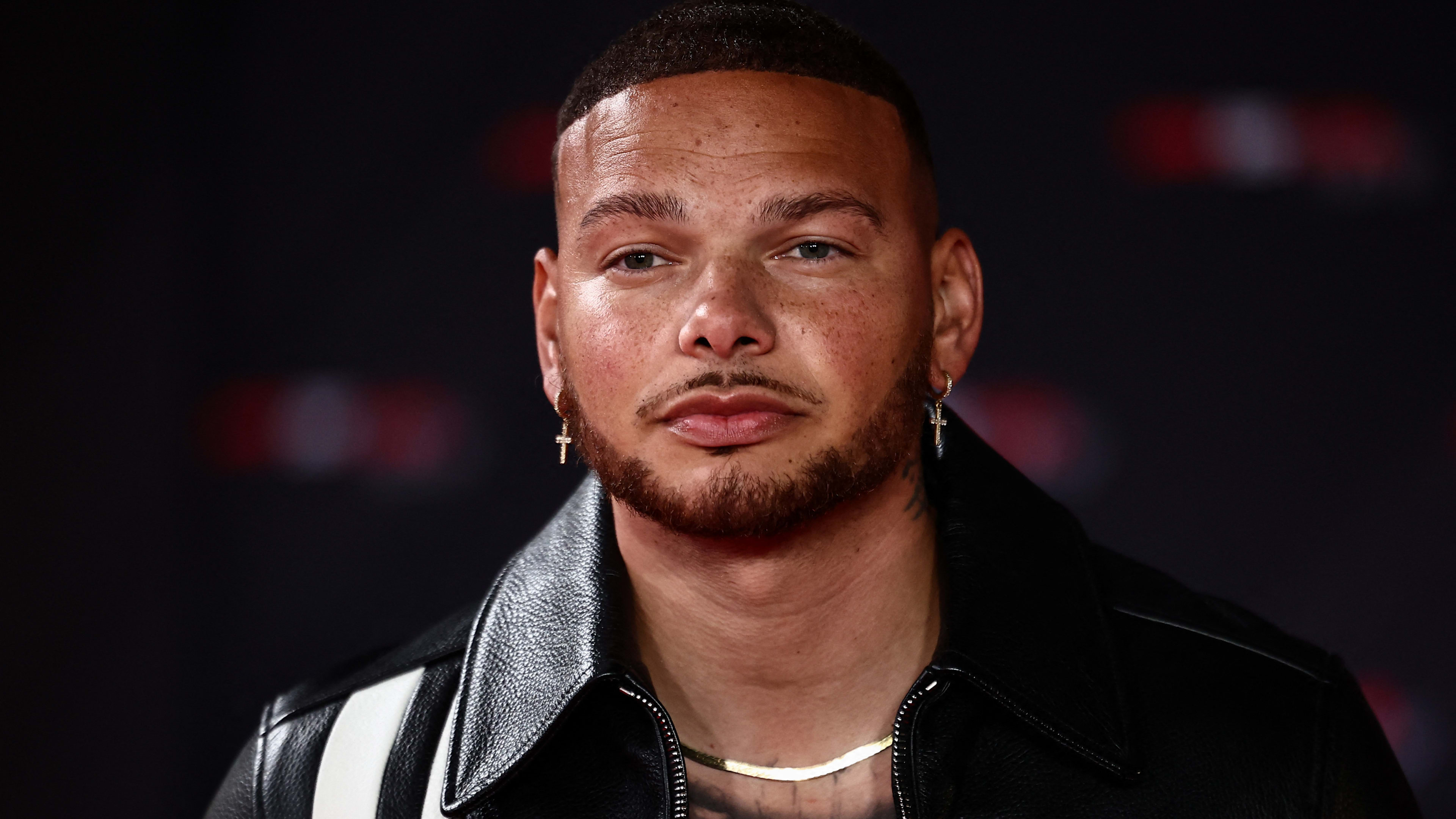 Country Star Kane Brown Shows Off Serious Body Transformation in Just 6  Weeks - Men's Journal