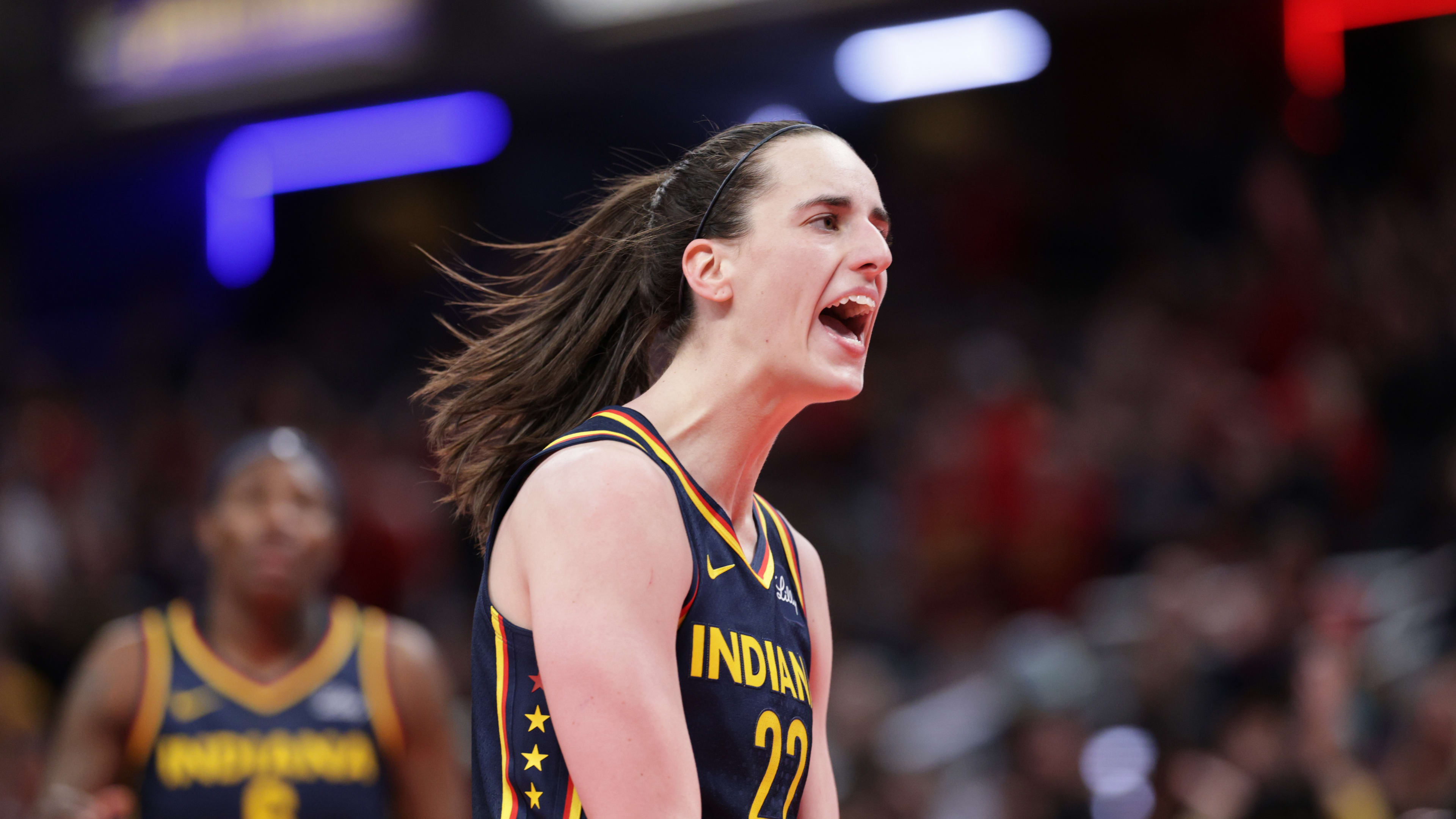 Dick Vitale Admits Only One Player Can Challenge Caitlin Clark - Men's  Journal