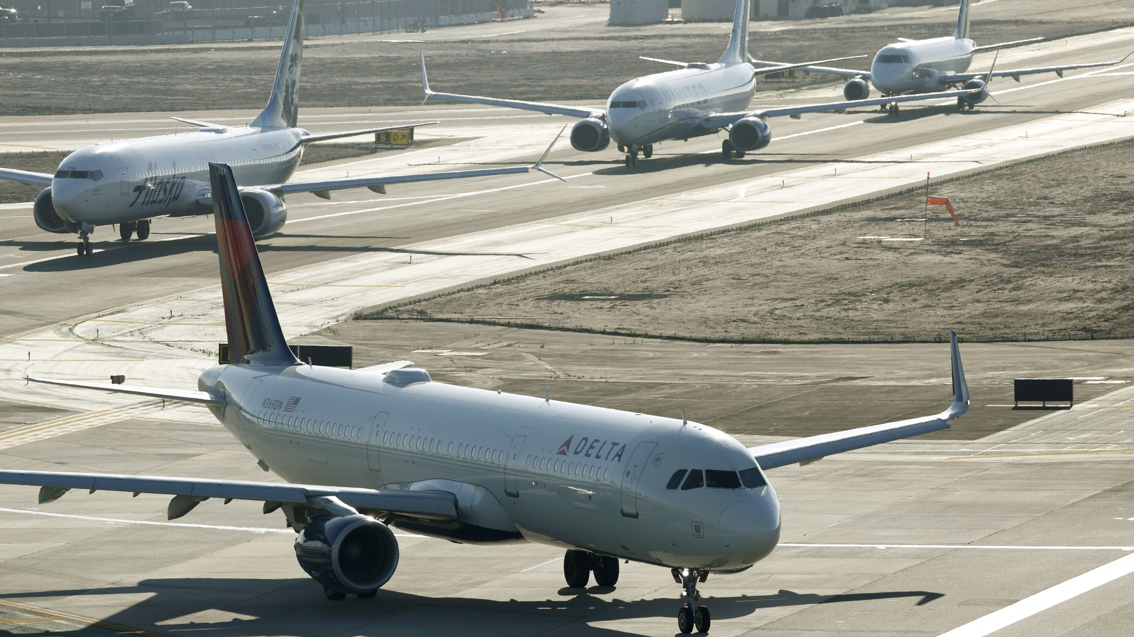 TSA Announces Major Warning Banning a Common Item - Men's Journal