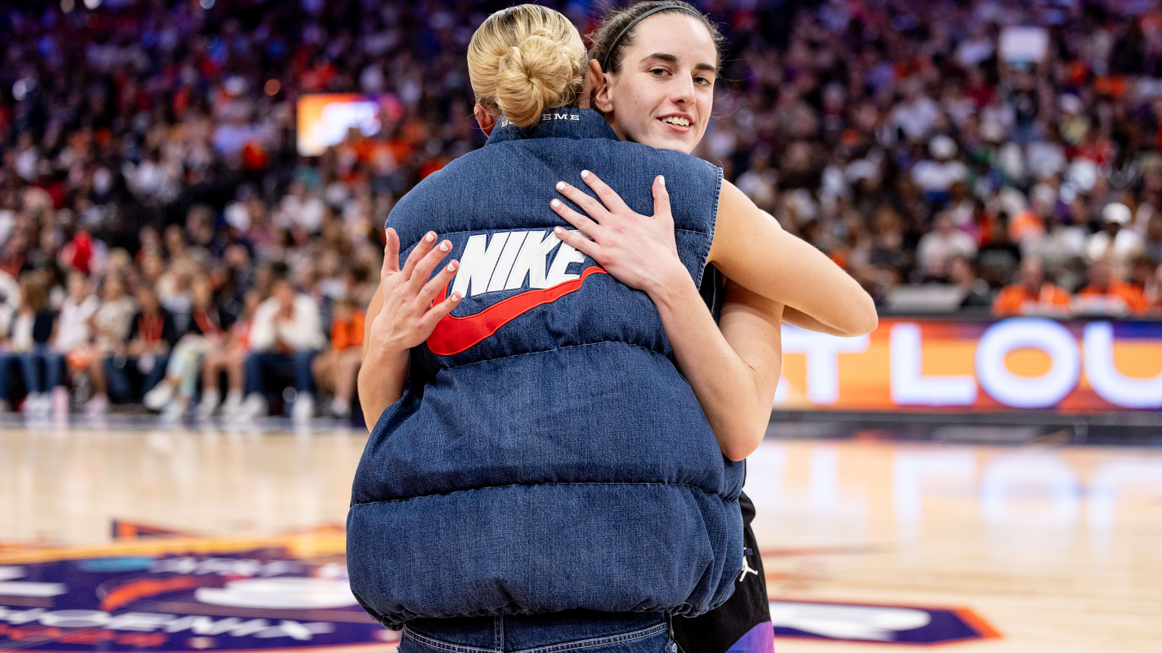 Paige Bueckers and Sophie Cunningham Make Strong Statements on Caitlin Clark,  Fever - Men's Journal