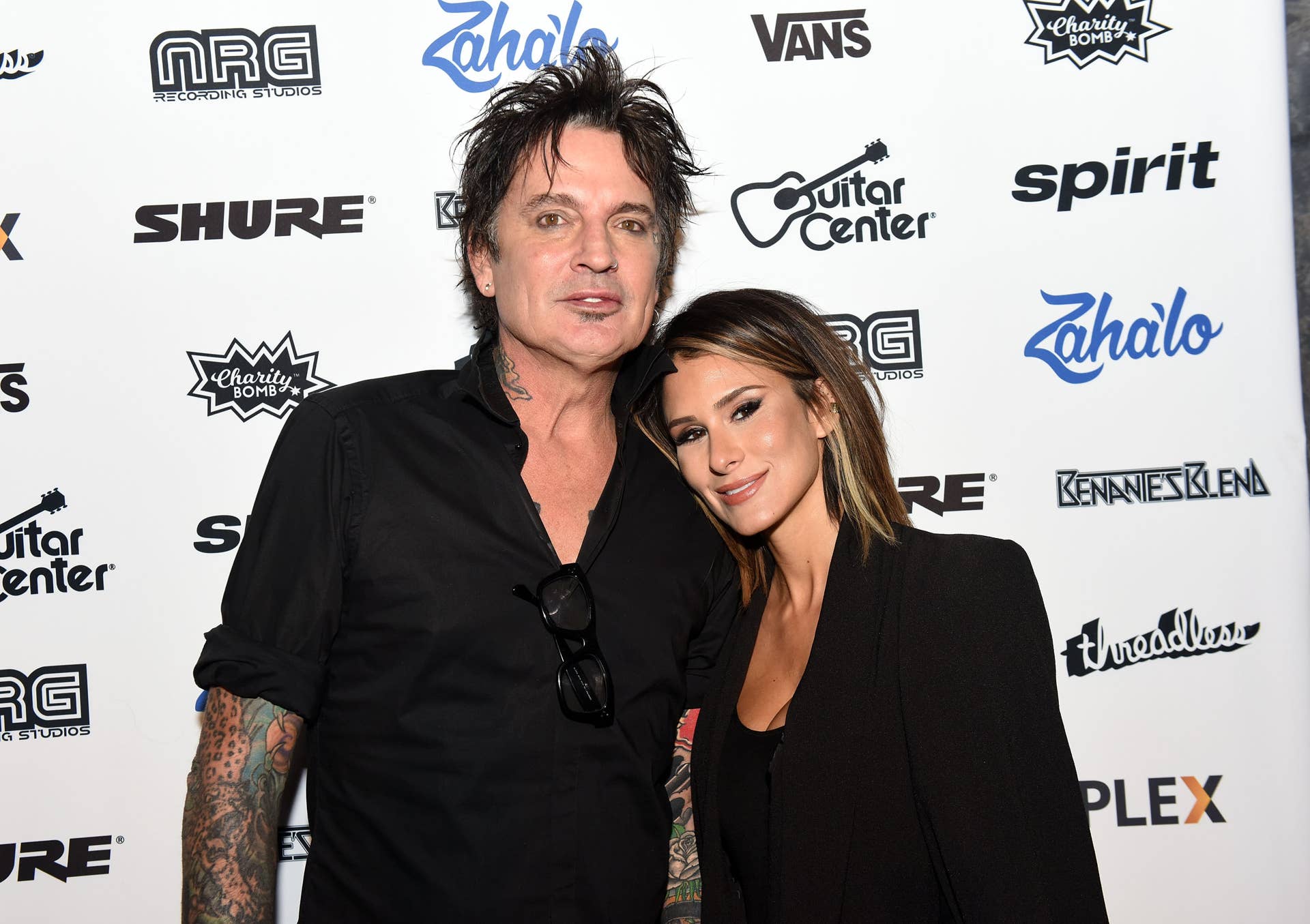 Tommy Lee Gets Support from Ex-Wife Heather Locklear as He Clears Up  Marriage Rumors - Men's Journal