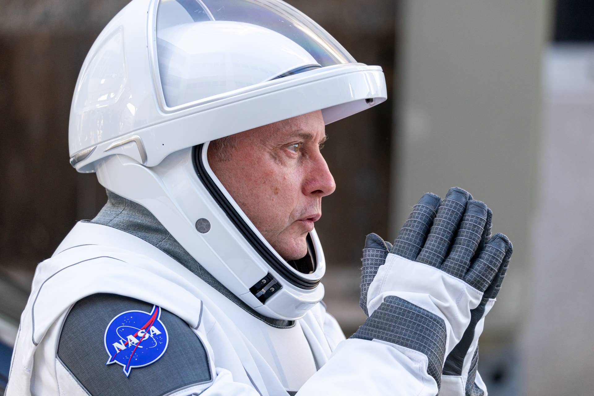 How to Watch Today's Retry of SpaceX's Crew-11 Falcon 9 Launch - Men's ...