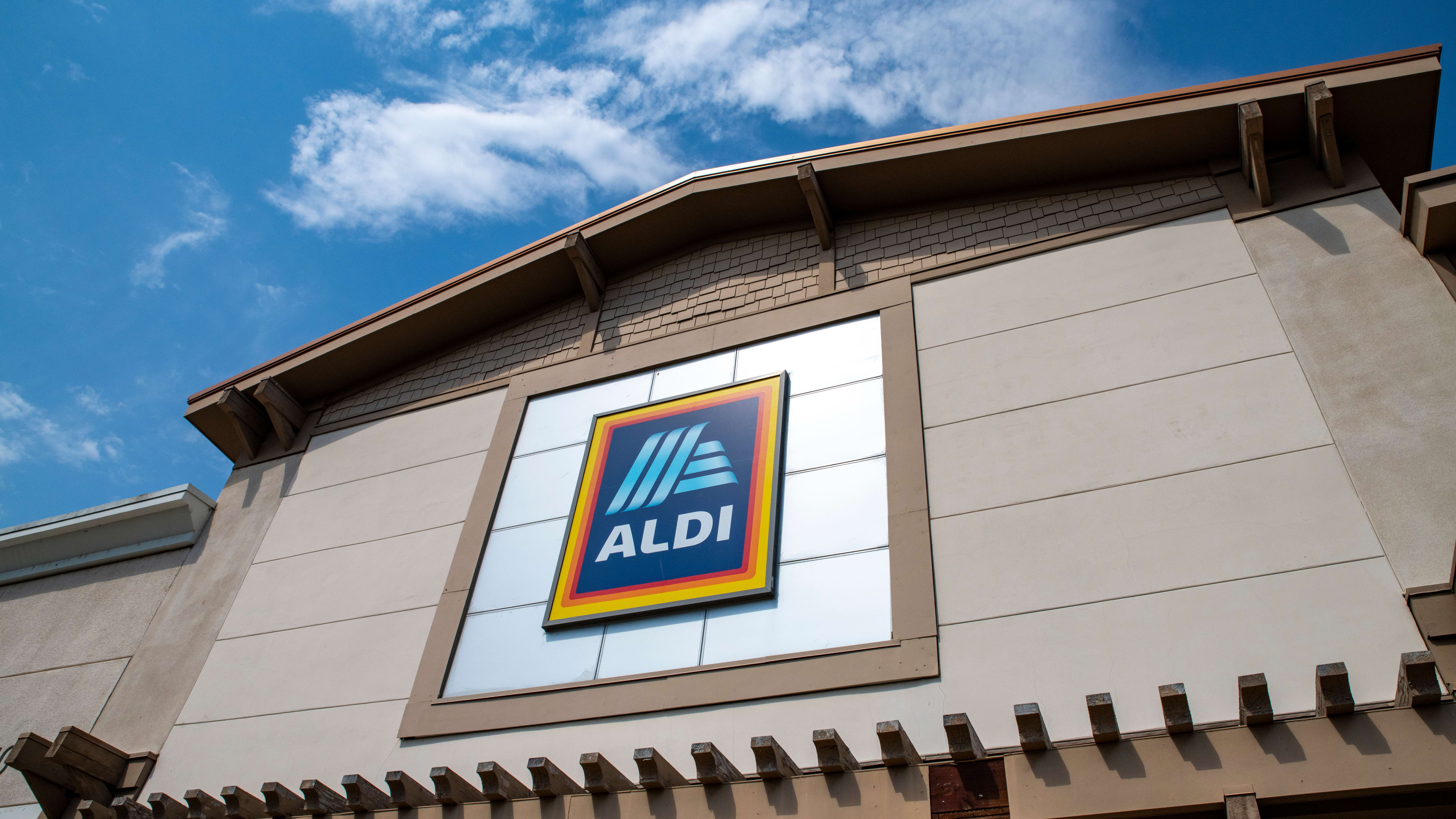 Aldi Gives Shoppers the Ultimate Essential for a Big Haul Men's Journal