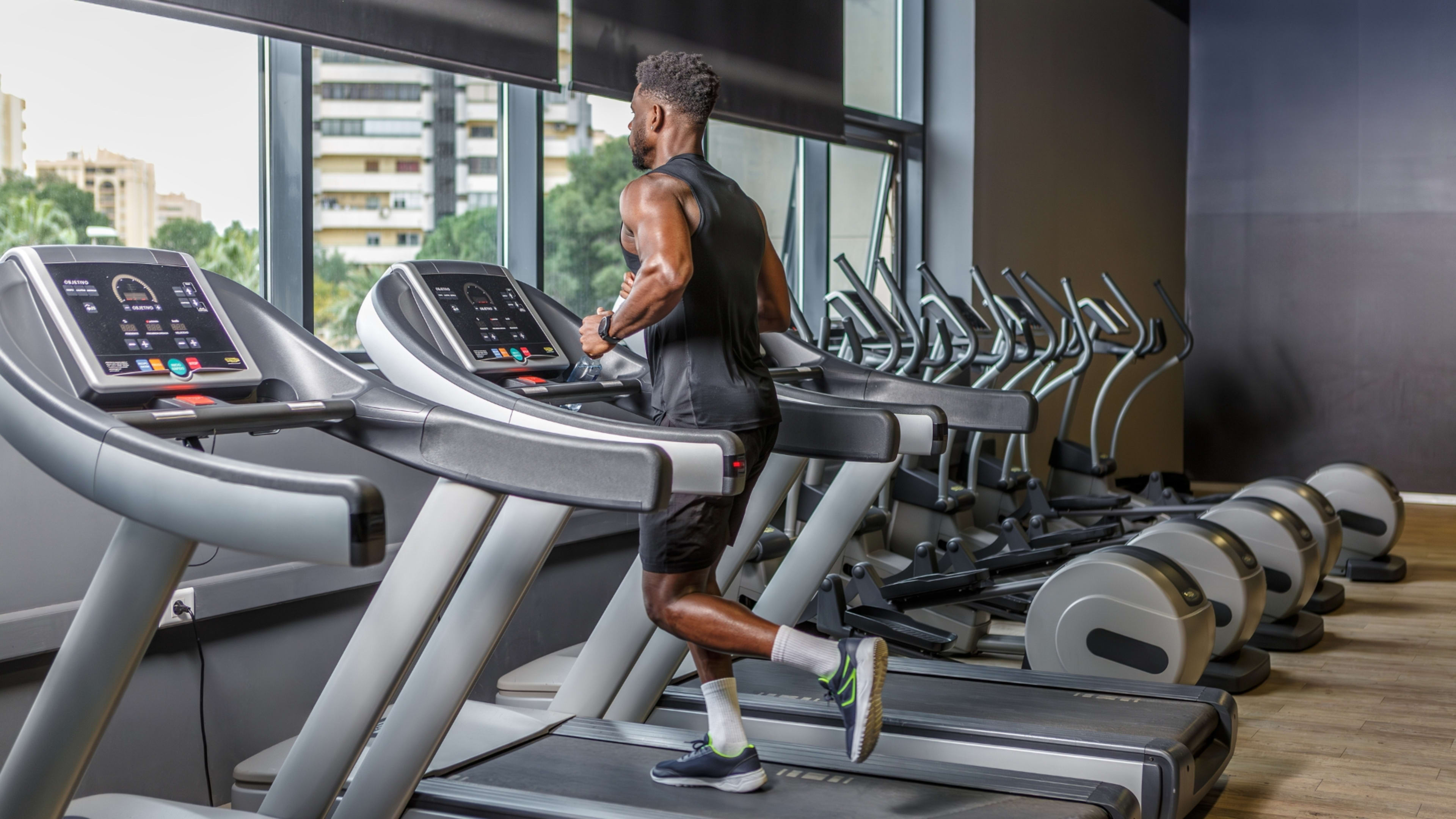 Are Stairs Or Treadmill Better for Weight Loss: Ultimate Showdown 2 Are Stairs Or Treadmill Better for Weight Loss: Ultimate Showdown