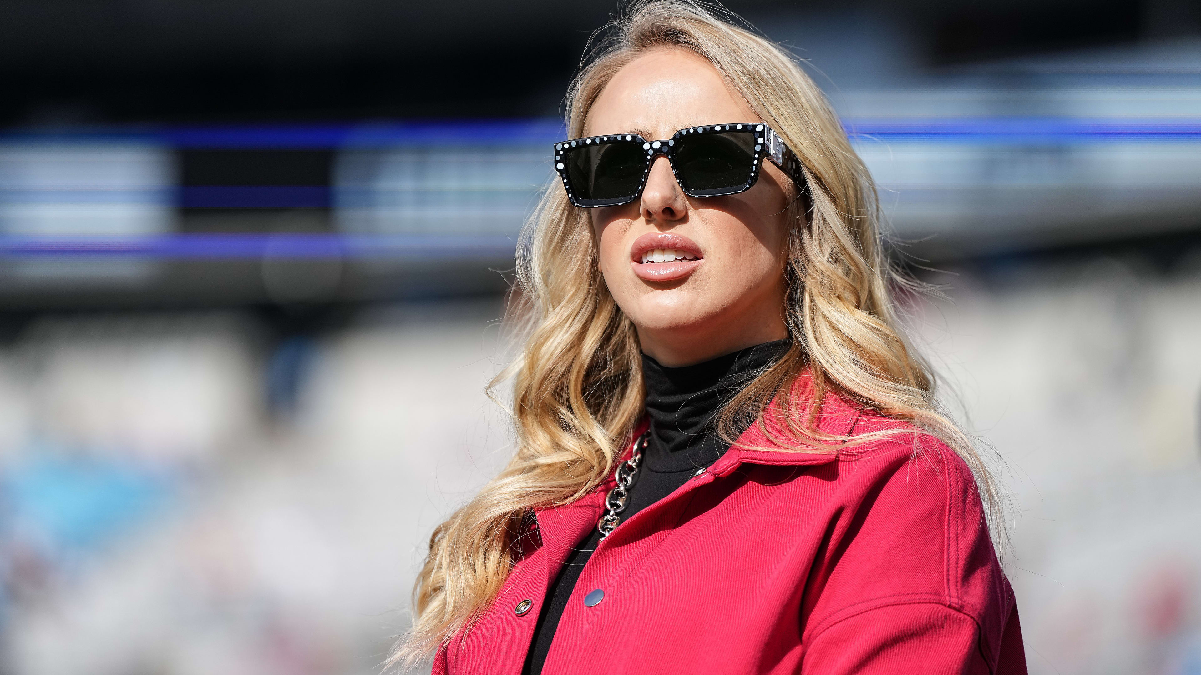 Brittany Mahomes Turns Heads In Gym Selfie 2 Months After Giving Birth - Men's Journal