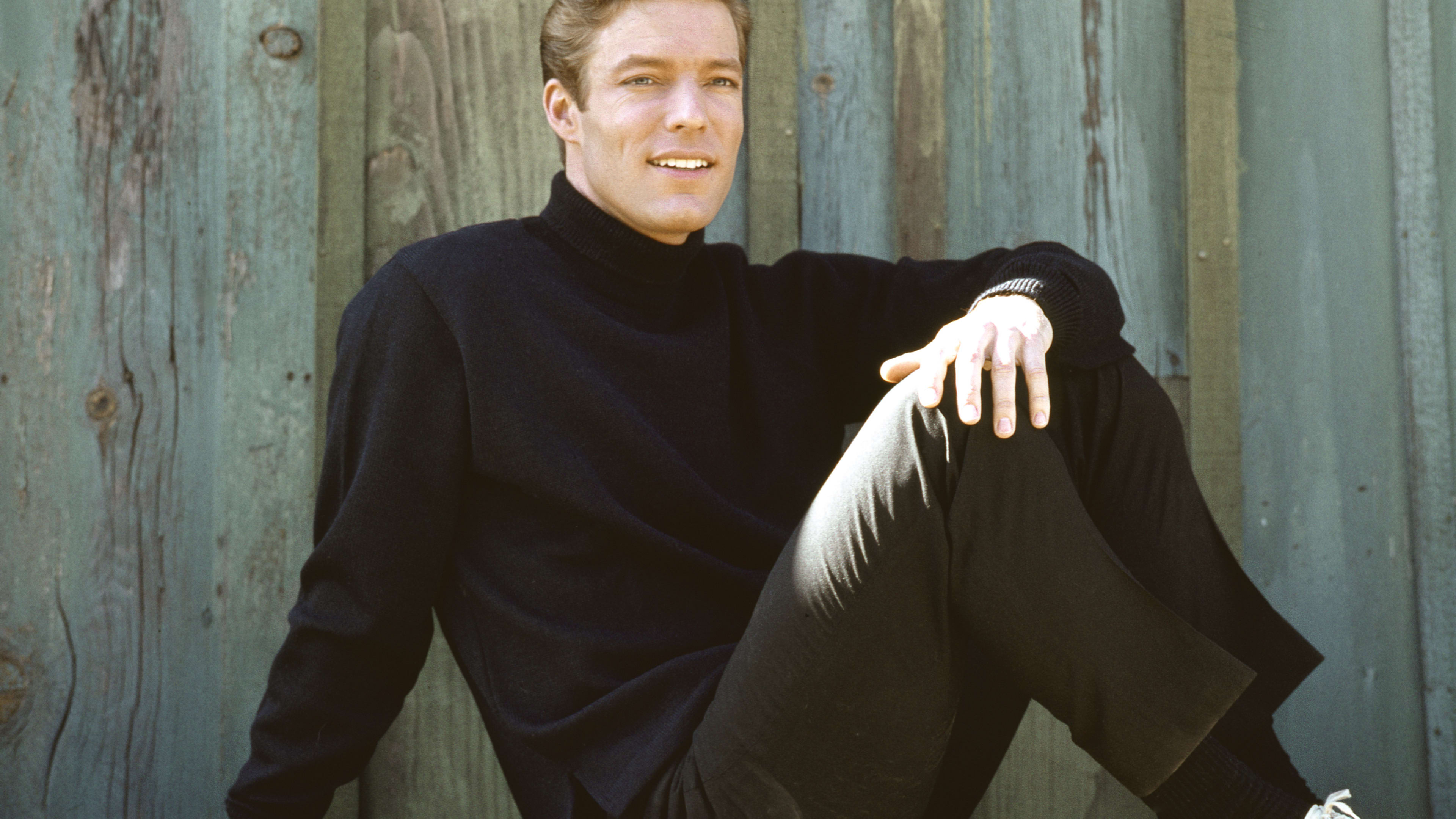 Richard Chamberlain Dead: What Is the Actor's Cause of Death? - Men's  Journal, image size:3840x2160
