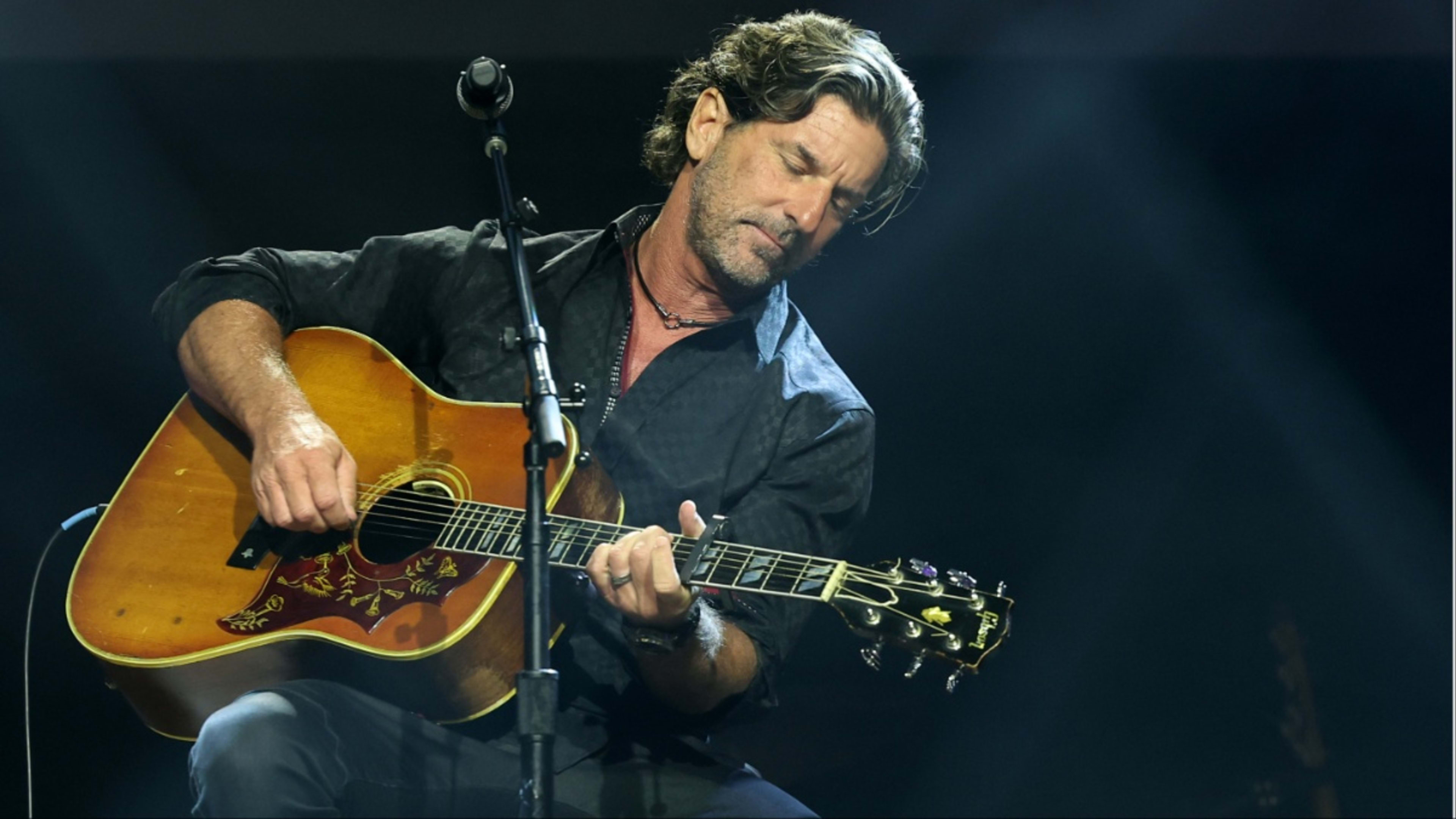 Songwriter Brett James Posted About His Wife Melody Carole \u0026 Kids on  Instagram - Men's Journal, image size:3840x2160